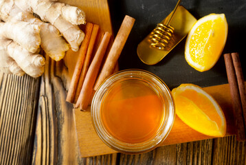 tea with lemon and ginger