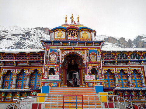 In Pics: Doors Of Badrinath Dham Opened For Devotees | Times of India