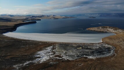 Bucht auf Olchon im Winter, Baikalsee