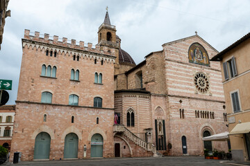 Fototapeta na wymiar main church of foligno san feliciano