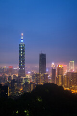 Fototapeta na wymiar Taipei Skyline