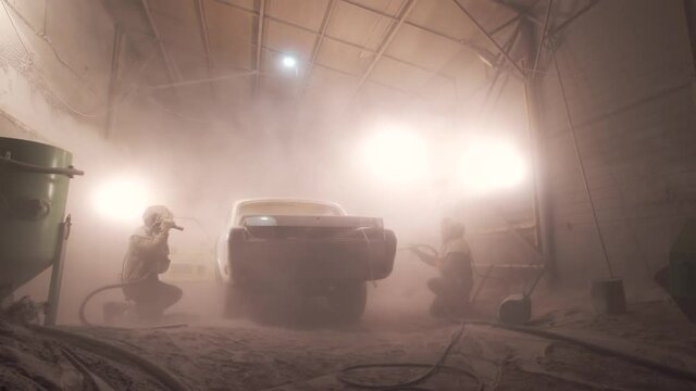 Sandblasting the body of the car