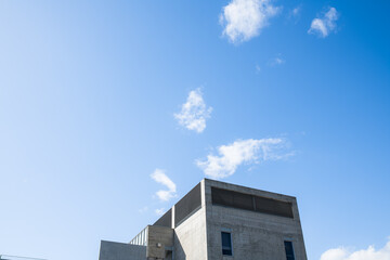 かわいい家 青空と