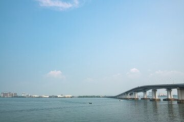 琵琶湖大橋 横