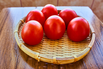 Red tomatoes