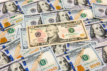 Various US dollar banknotes