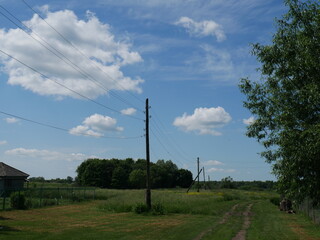Fototapeta na wymiar power lines in the countryside
