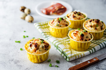 Bacon egg cheese breakfast muffins