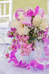 Table decoration for events, lifestyle color purple.