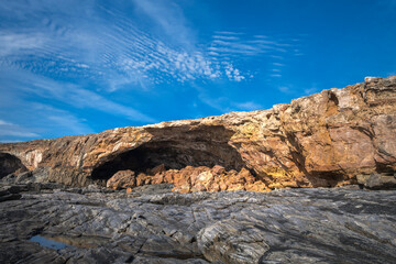 Fototapeta na wymiar Old Whaleman’s Grotto, Whalers Way, South Australia