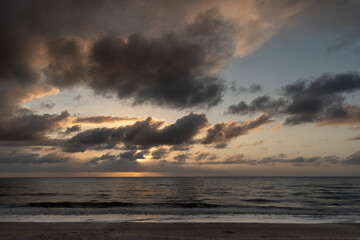 Fototapeta premium sunrise on the beach