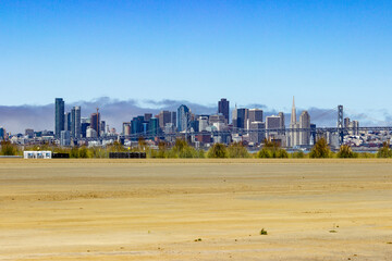 Fototapeta na wymiar San Francisco skyline from Alameda, California