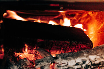lenha no fogo
