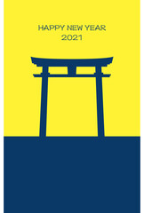 年賀状：神社の鳥居のシルエット、黄色と紺色のデザイン