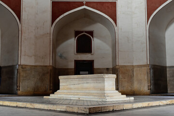 Naklejka premium Humayun Tomb ancient herigate site in new delhi india 