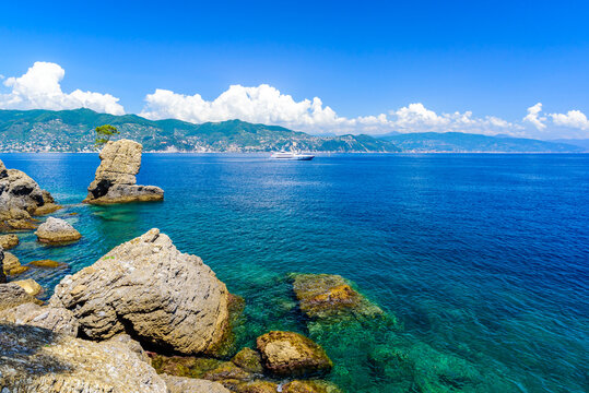 Bay of Paraggi in Santa Margherita Ligure with paradise white beach, close to Portofino. Mediterranean sea of Italy.