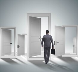 Fototapeta premium Businessman facing many business opportunities