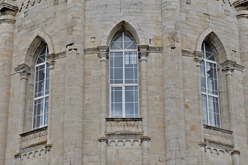 Fototapeta na wymiar detail of the facade of the church