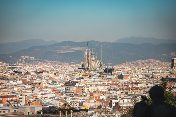 Obraz premium Barcelona, Hiszpania - Katedra La Sagrada Familia. Został zaprojektowany przez architekta Antonio Gaudiego i jest budowany od 1882 roku.