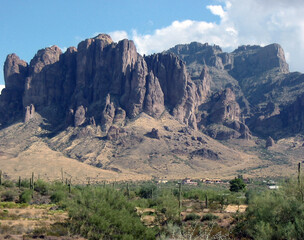 Superstition Mountains, Arizona