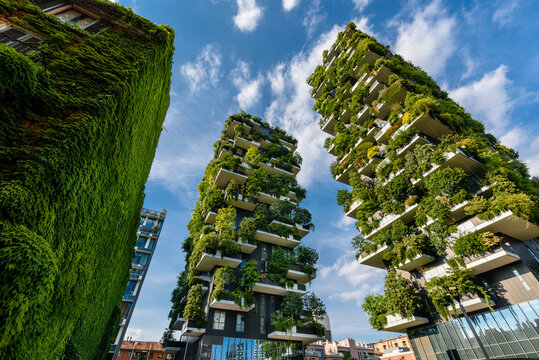 Milano nuovi grattacieli  Porta Nuova Porta Garibaldi Corso Como