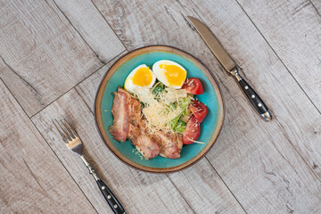 Caesar Salad with Bacon and Chicken Fillet