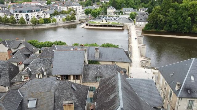 Terrasson Lavilledieu (Dordogne, France) - Vue a&eacute;rienne du pont sur la V&eacute;z&egrave;re