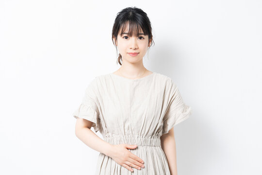 249 件の最適な お腹に手を当てる 画像 ストック写真 ベクター Adobe Stock 249 件の最適な お腹に手を当てる 画像 ストック写真 ベクター Adobe Stock