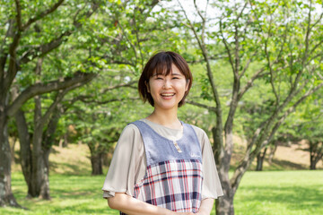 Fototapeta premium 女性 保育士