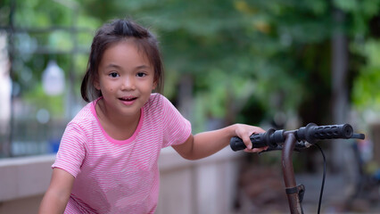 Portrait of Asia kid smiling