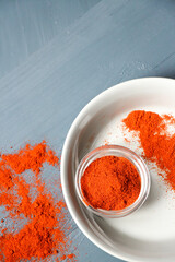 paprika powder and cinnamon