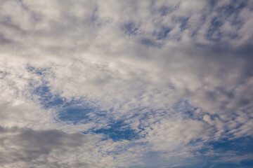 Obraz premium Clouds against the blue sky.