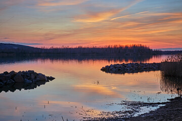 Abendstimmung am Störmthaler See bei Leipzig.