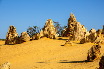 Fototapeta na wymiar Pinnacles Desert in western Australia