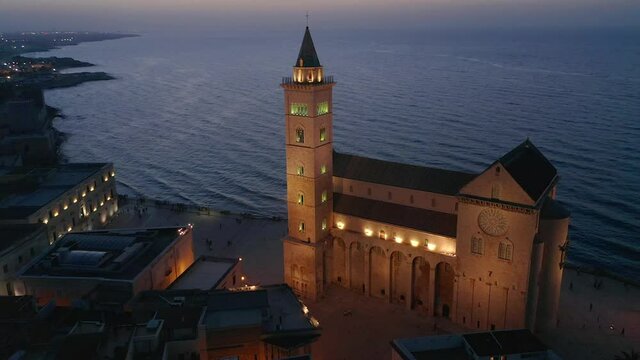 Trani Cathedral in the evening, Trani, Apulia, Italy