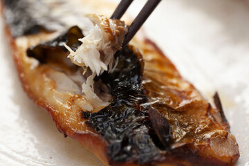 焼き魚　塩鯖