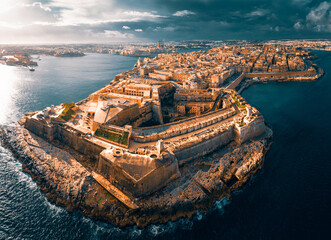 Fort St Elmo, Valletta, Malta, aerial view. Valletta is the southernmost capital of Europe	
 - obrazy, fototapety, plakaty