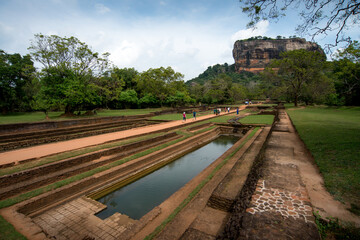 vu sur l'ancien temple de Sigir&icirc;ya au nord de l'ile du Sri Lanka