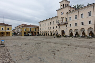 Fototapeta na wymiar piazza di cervia località turistica dell'emilia romagna