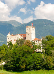 Fototapeta na wymiar Weissenstein Castle in Osttirol, Austria