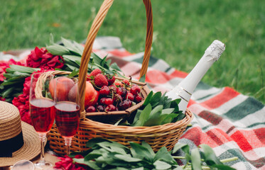 on a plaid products and drinks with subjects are placed