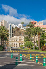 Fototapeta na wymiar Avenida Maritima, Oficina de Correos and the church Ermita de San Telmo on La Palma, Canary Islands