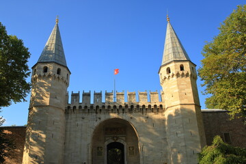 Fototapeta premium Topkapi Palace, Istanbul Approximately four hundred years of empire administration, and art was used as a training center. (Year: 1478)