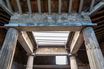  Pompeii, ancient Roman city in Italy, atrium house