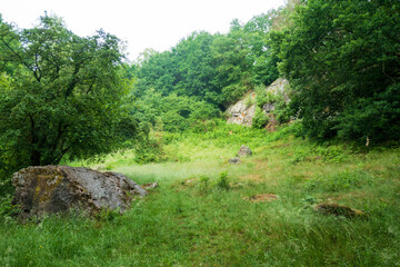 Die Tatternsteine im Gedautal in Stolberg Rhld. 