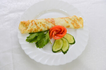 food, plate, meal, salad, vegetable, dinner, dish, meat, appetizer, healthy, fish, gourmet, salmon, cuisine, cheese, delicious, chicken, lunch, white, seafood, diet, snack, fresh, green, restaurant