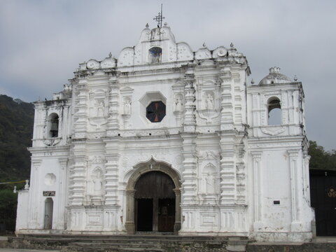 Templo Nuestra Señora de Santa Ana - ANTIGUA GUATEMALA - GUATEMALA