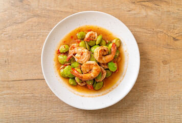 Stir-Fried Twisted Cluster Bean with Shrimp