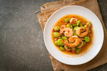 Stir-Fried Twisted Cluster Bean with Shrimp