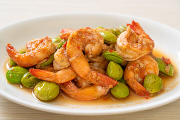 Stir-Fried Twisted Cluster Bean with Shrimp